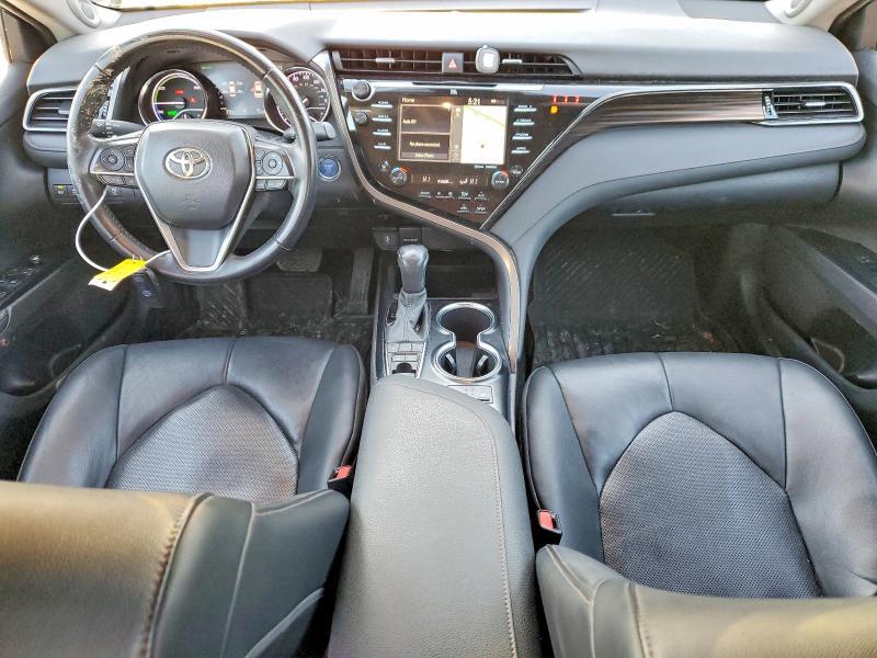 2020 Toyota Camry xle