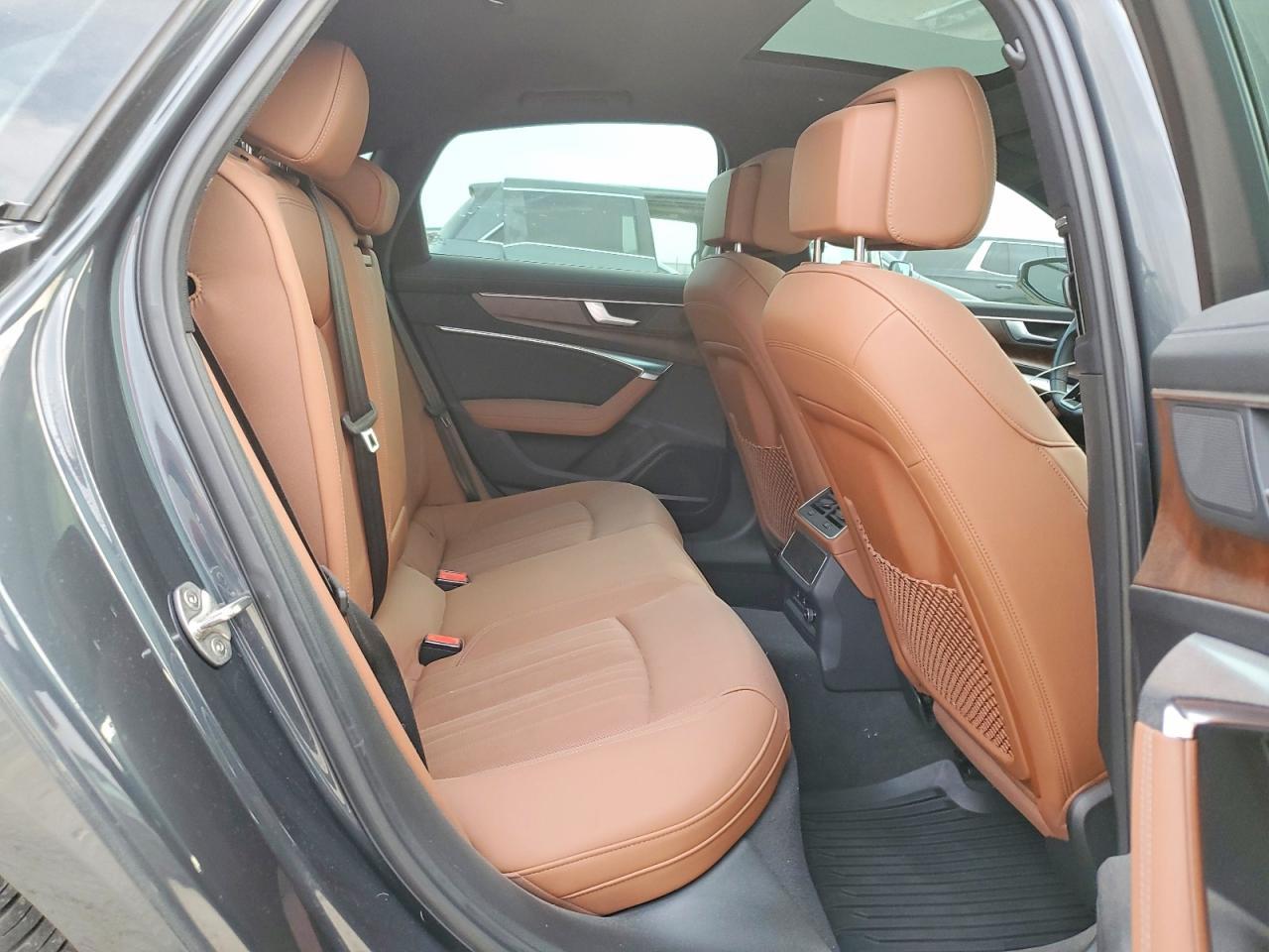 2022 Audi A6 Premium Plus