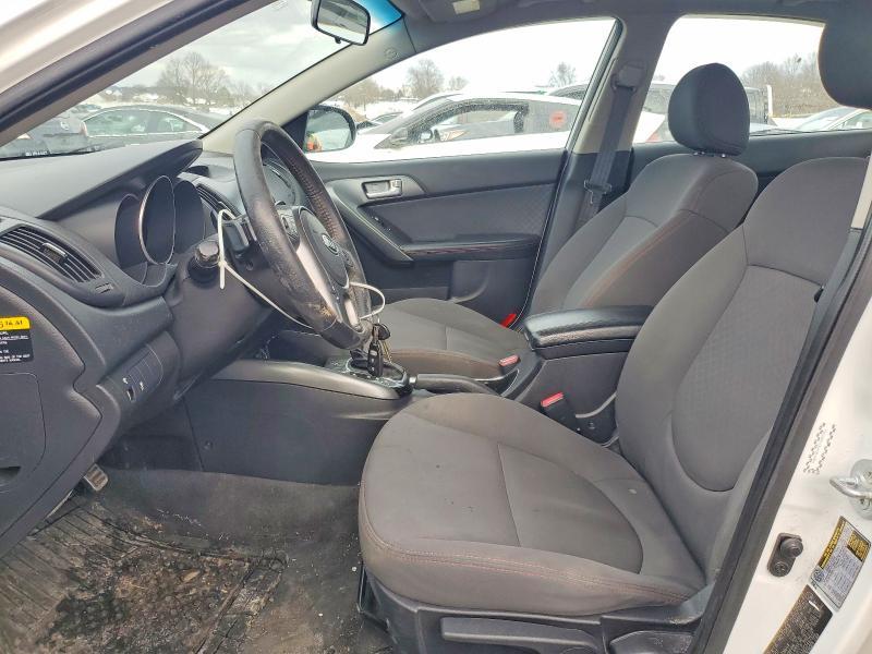 2012 KIA Forte sx