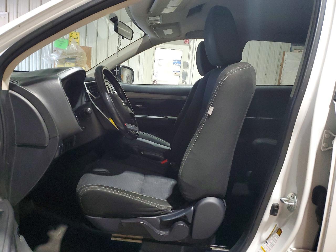 2016 Mitsubishi Outlander se