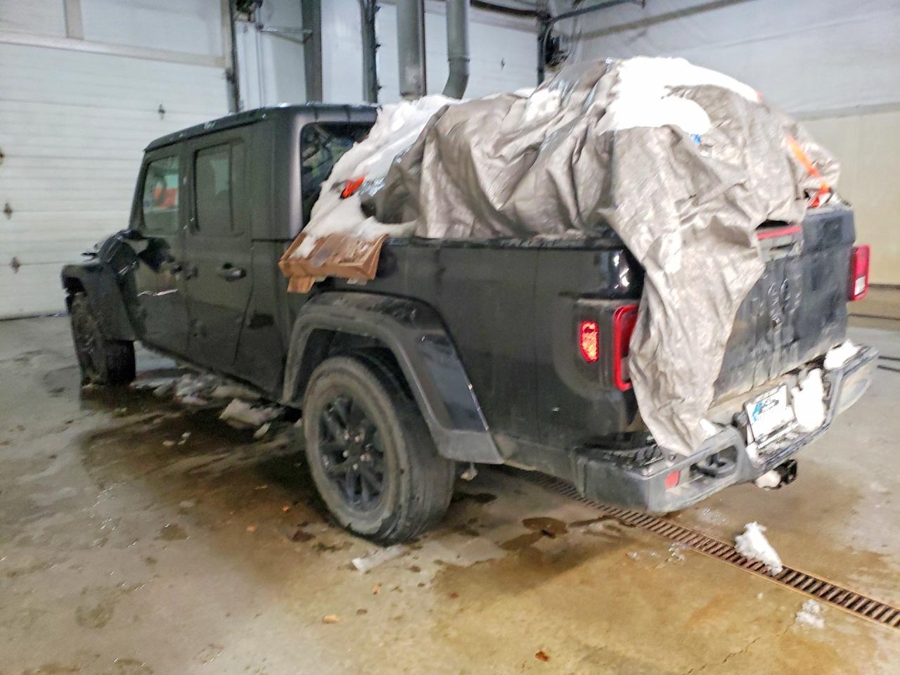 2023 Jeep Gladiator Sport