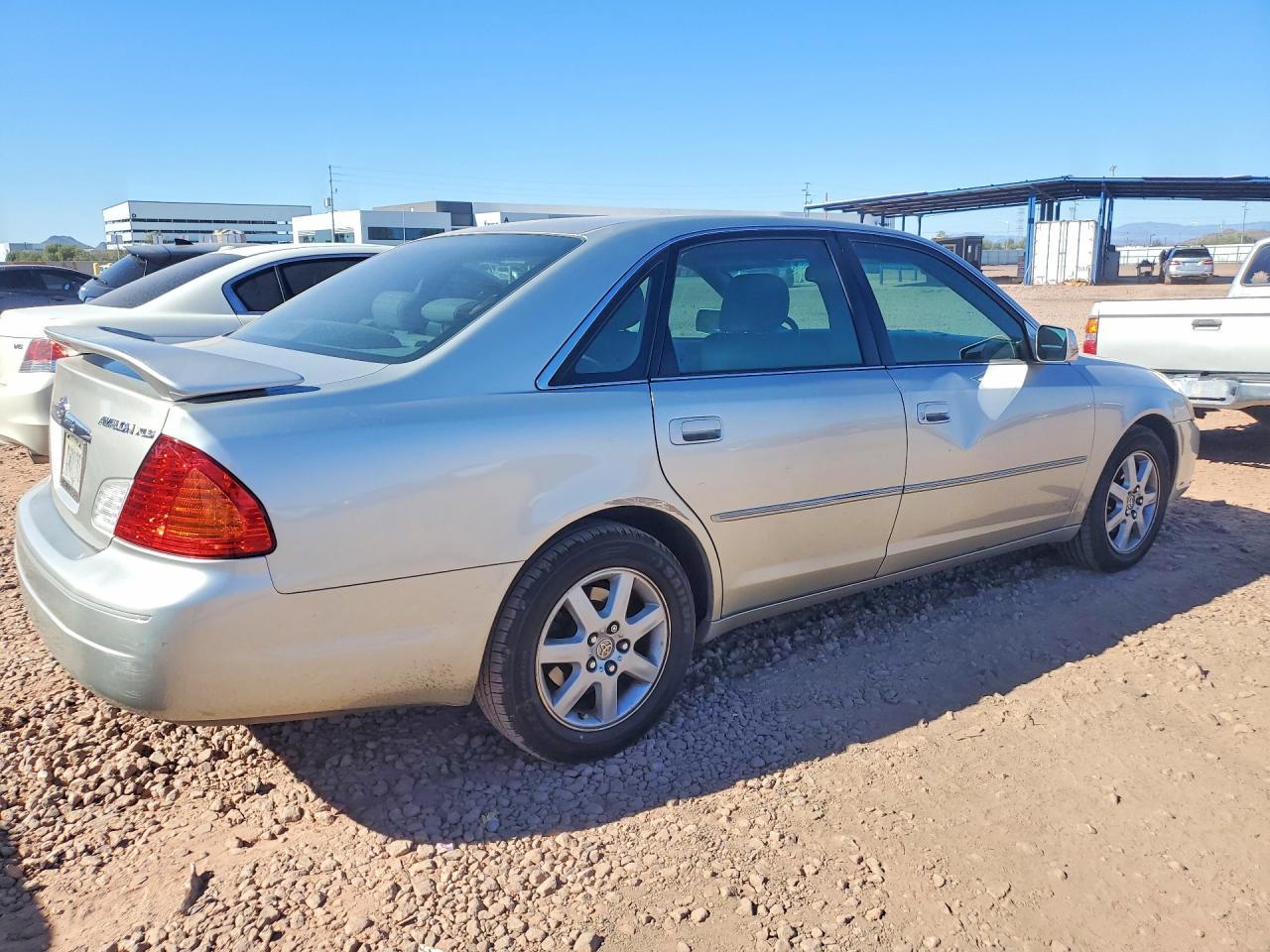 2001 Toyota Avalon xl