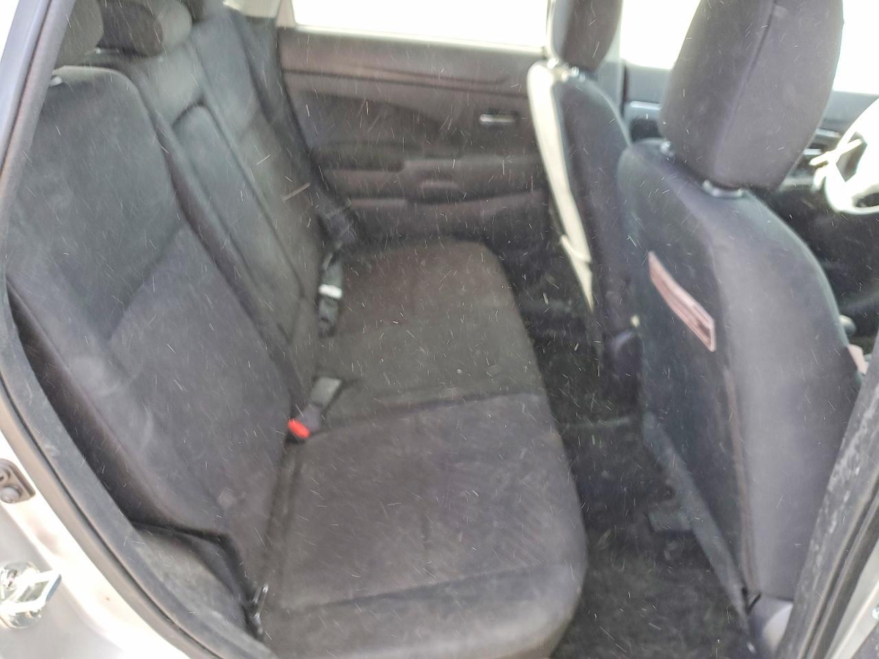 2013 Mitsubishi Outlander Sport le