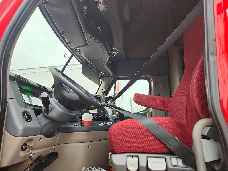 2019 Freigliner 2019 Freightliner Cascadia 125 Semi Truck