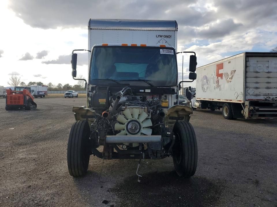 2021 Hino L6 box Truck