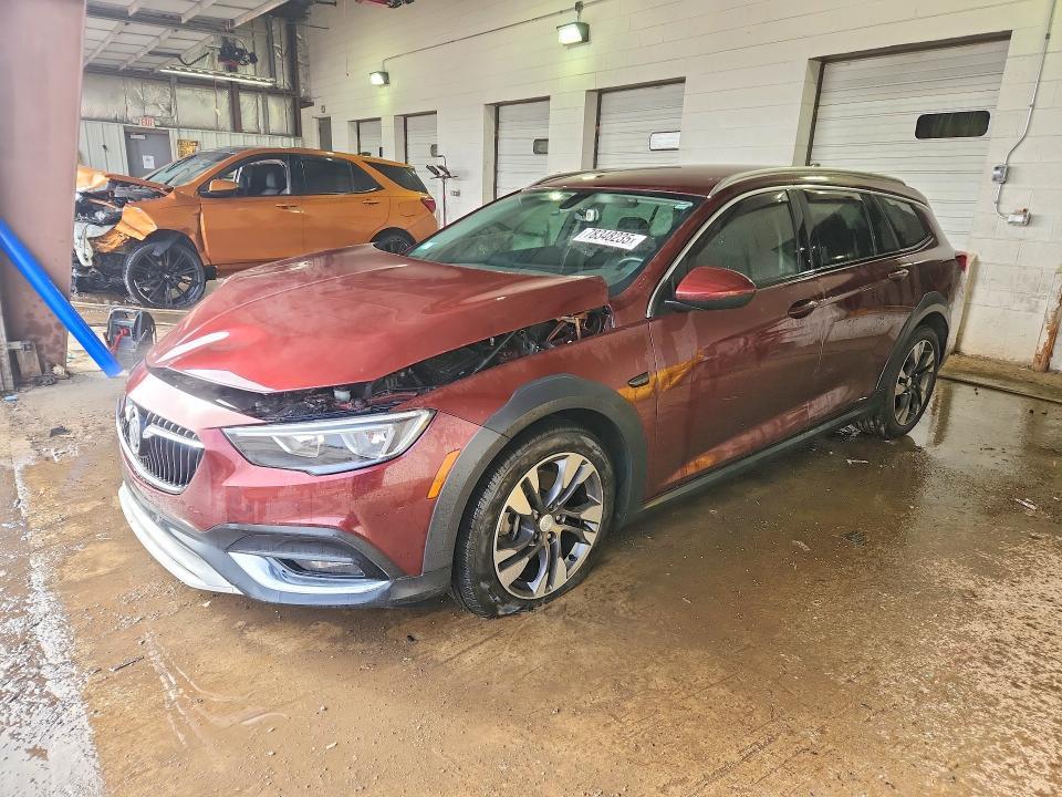 2018 Buick Regal Tourx Essence