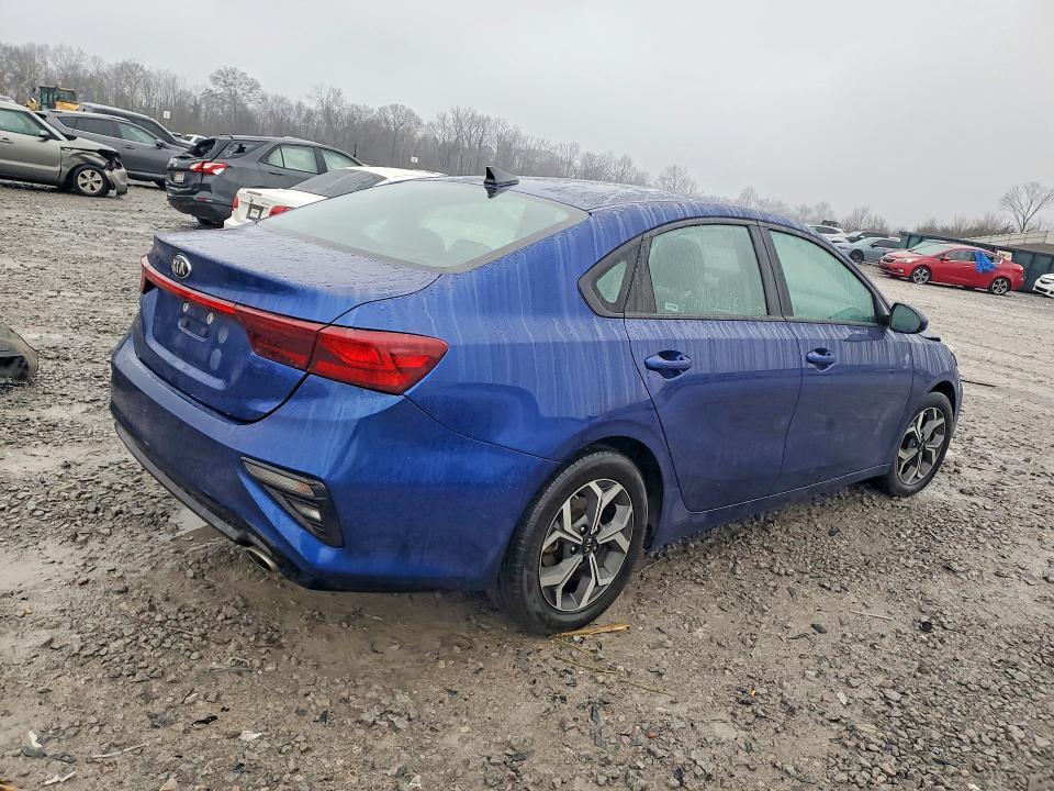 2021 KIA Forte fe