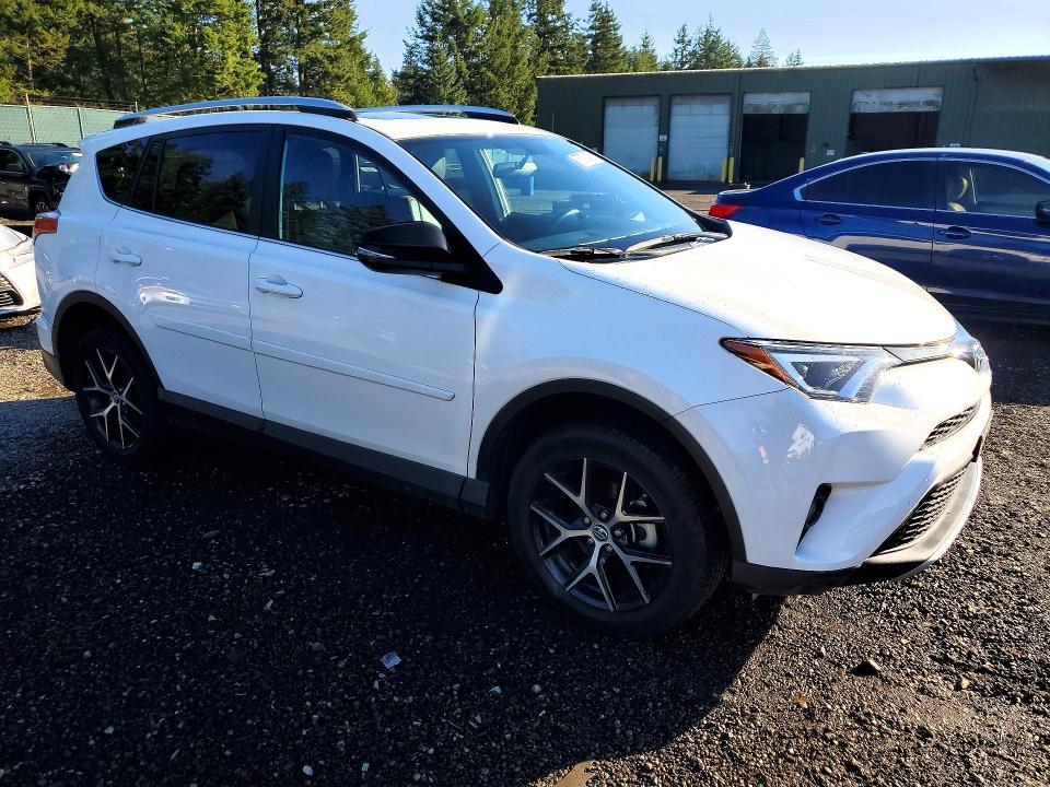 2016 Toyota Rav4 se