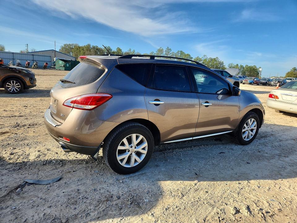 2011 Nissan Murano s