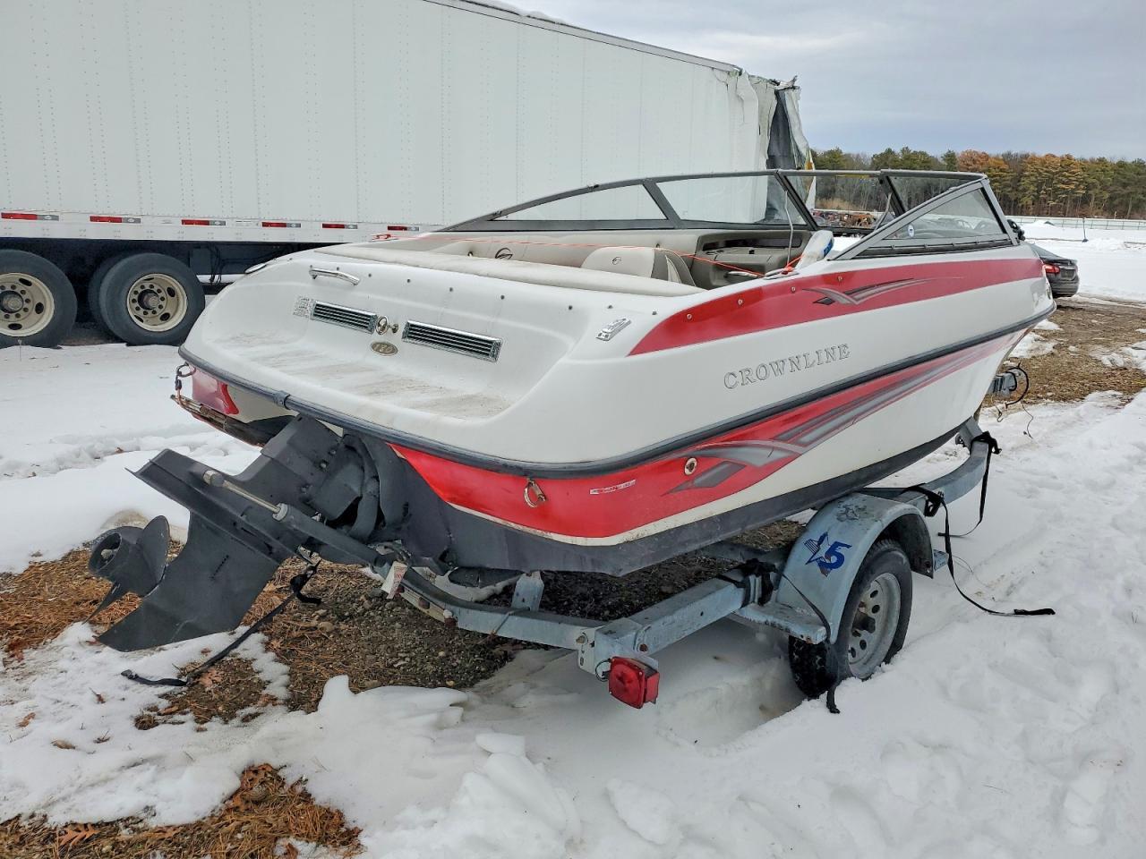 2007 Crownline Boat