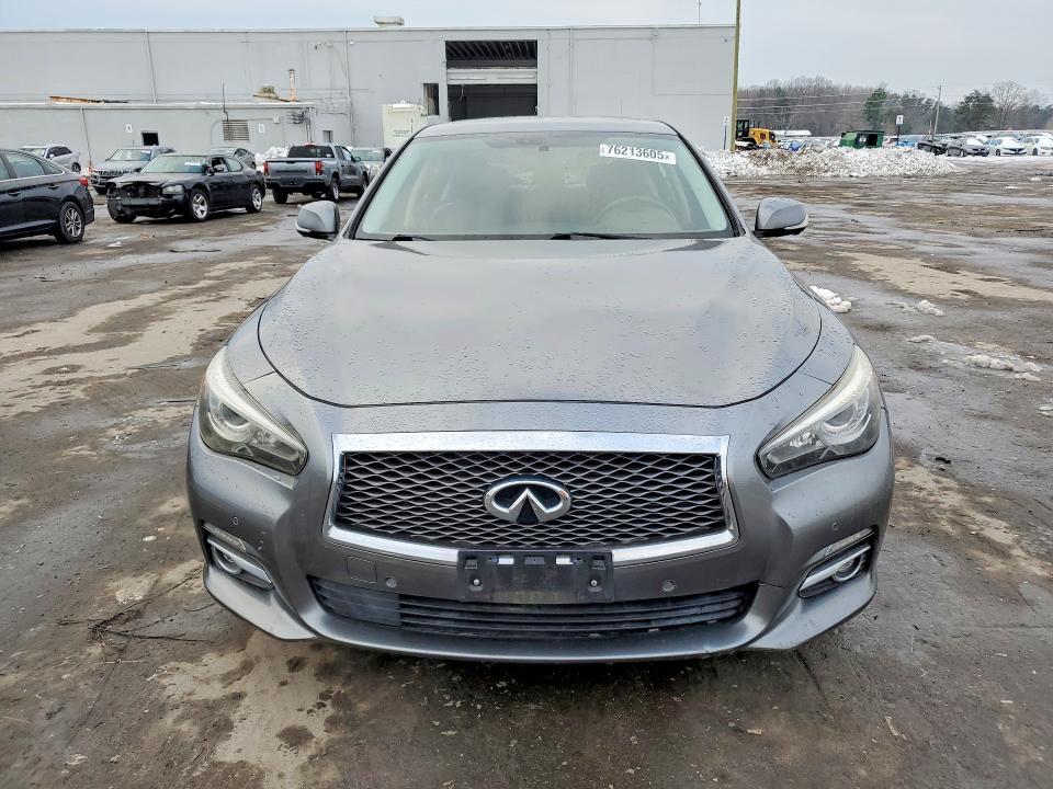 2017 Infiniti Q50 Premium