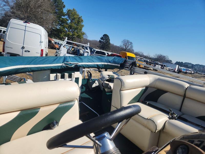 2001 Procraft Boat-pontoon Boat