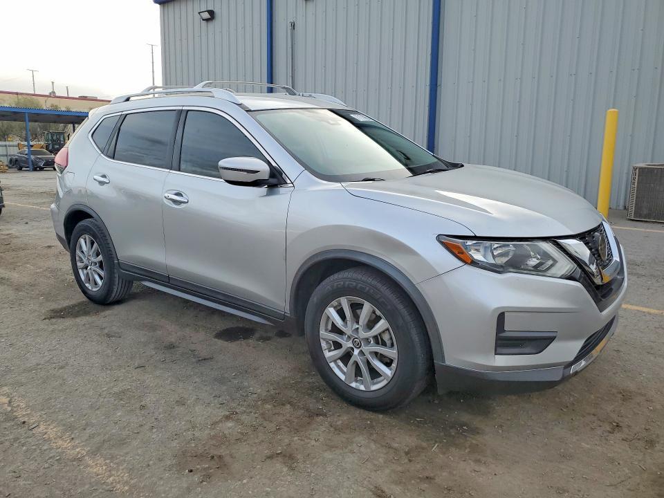 2020 Nissan Rogue s