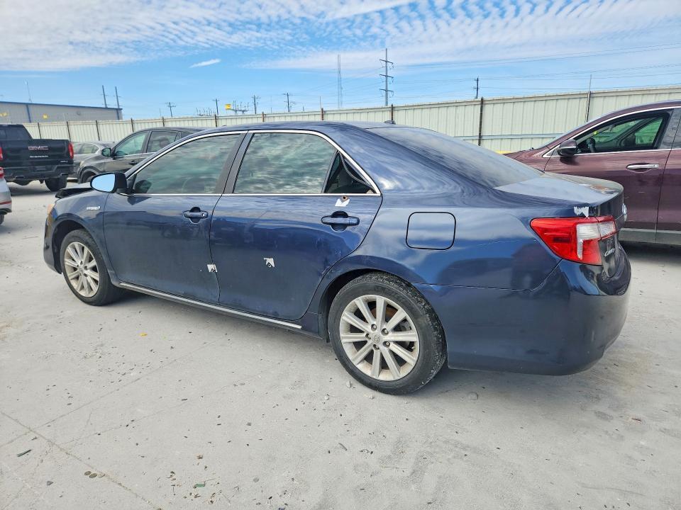 2014 Toyota Camry Hybrid