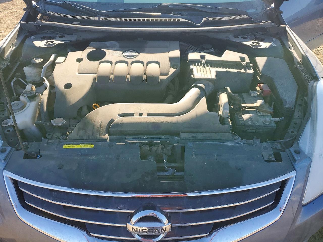 2010 Nissan Altima Base