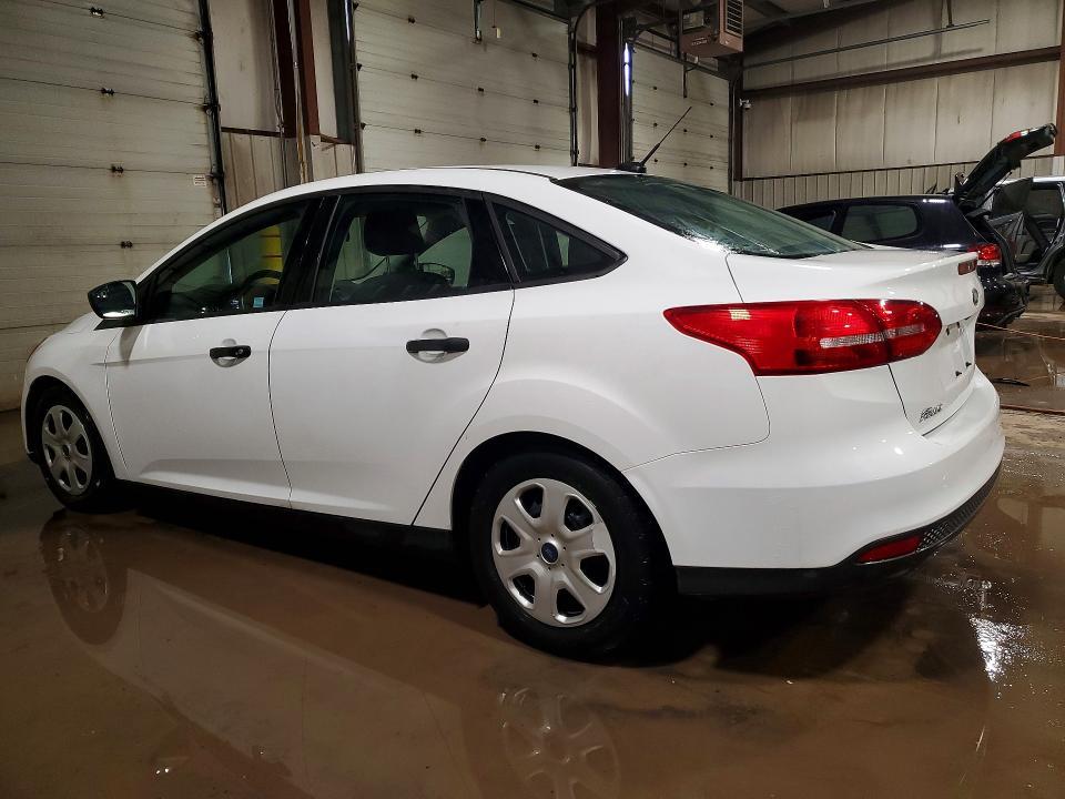 2016 Ford Focus s