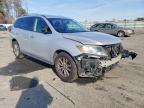 2016 Niss Pathfinder sv
