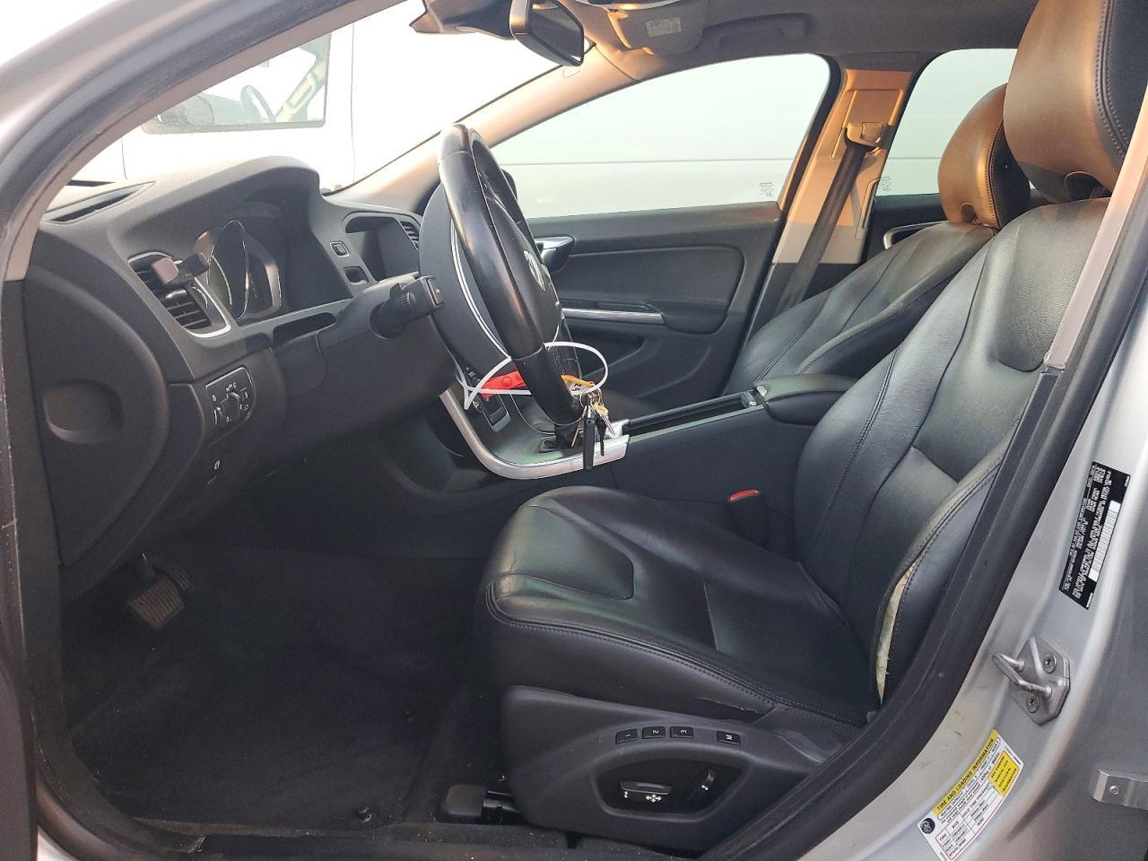 2015 Volvo V60 Premier