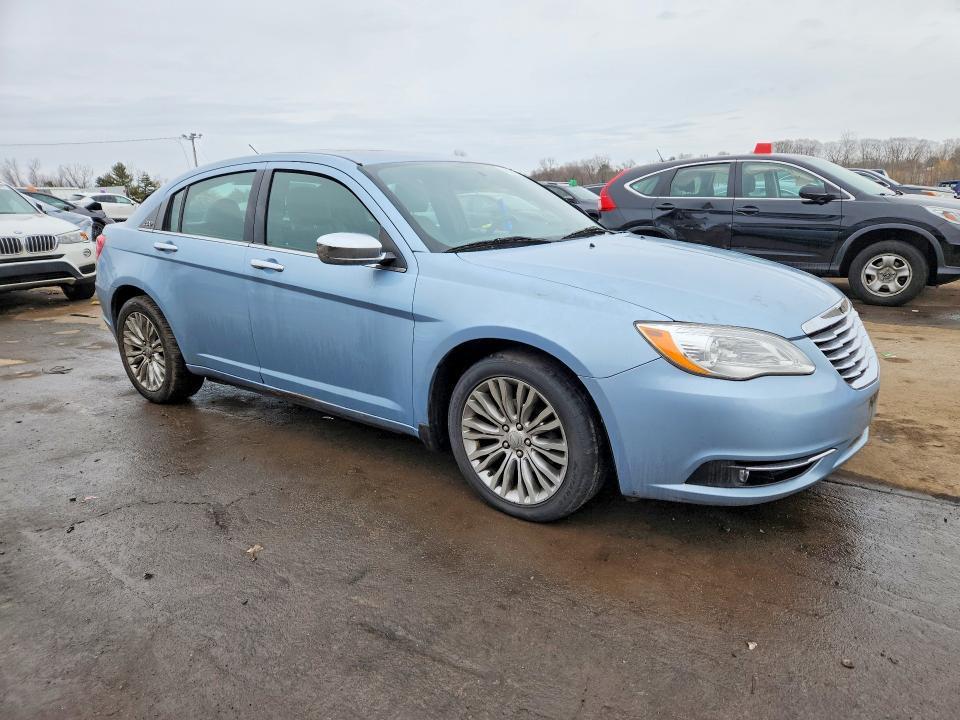2012 Chrysler 200 Limited