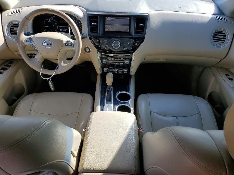 2014 Nissan Pathfinder s