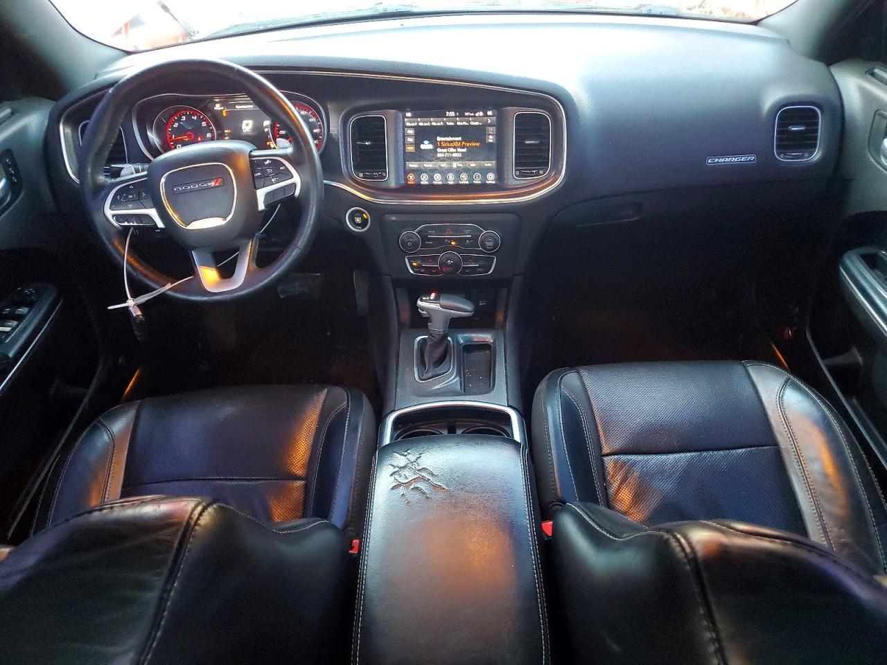 2017 Dodge Charger sxt