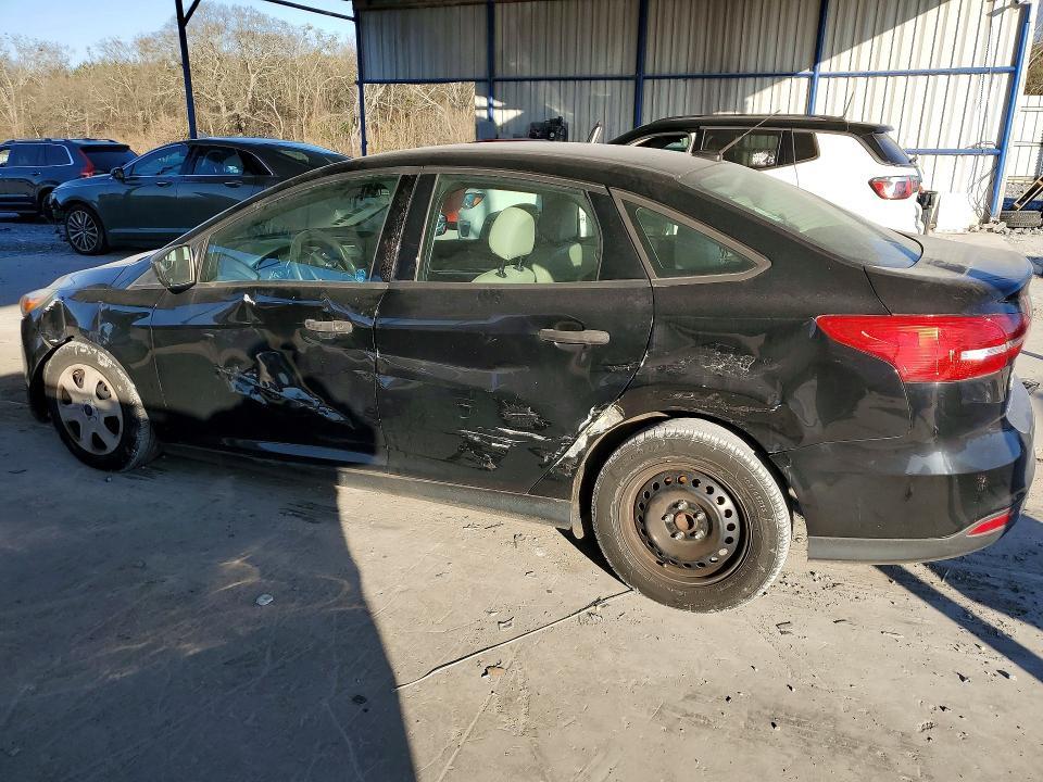 2016 Ford Focus s