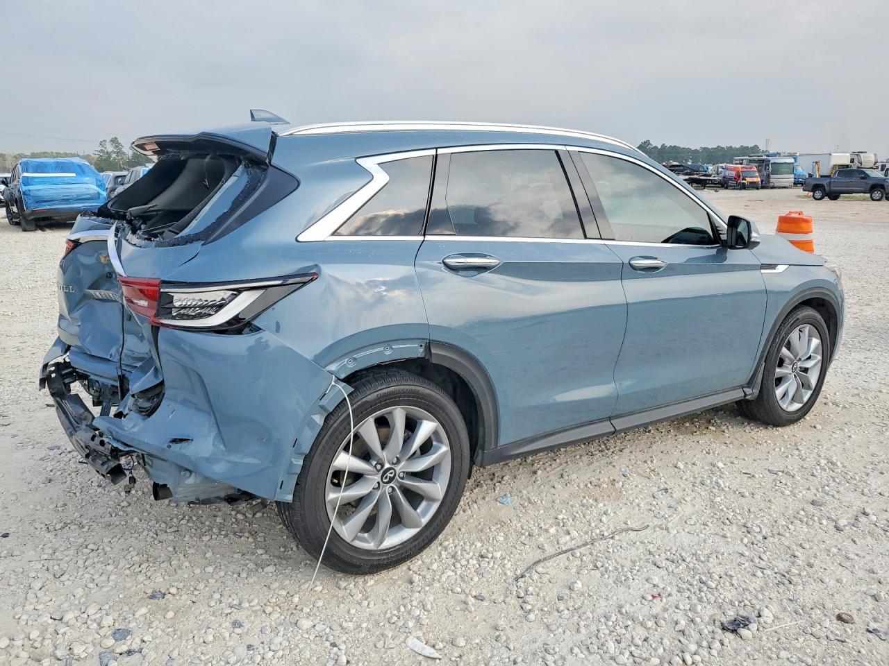 2022 Infiniti Qx50 Essential