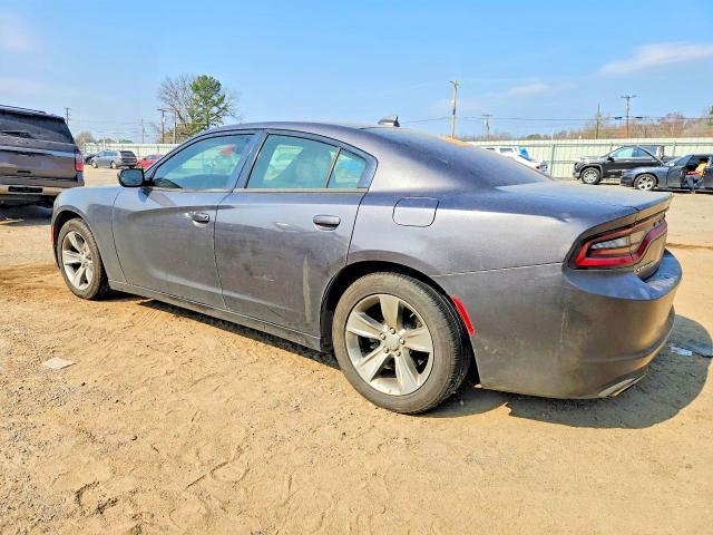2016 Dodge Charger sxt