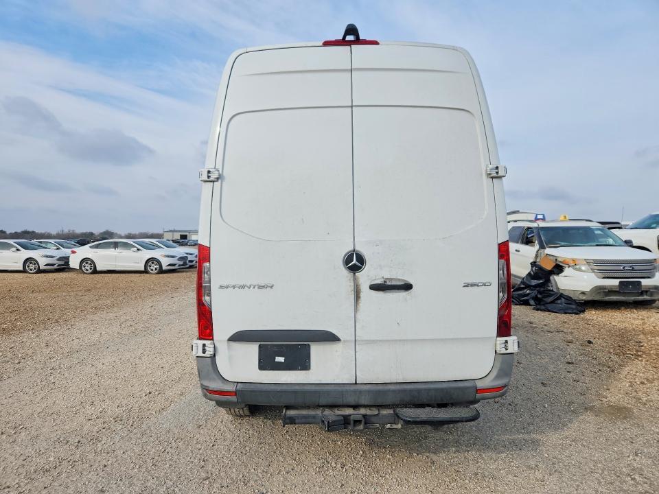 2021 Mercedes-Benz 2021 Mercedes Benz Sprinter 2500 Delivery van