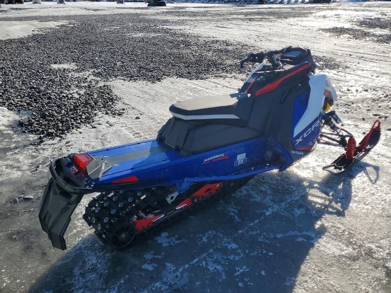 2022 Polaris Indy XCR 850 136
