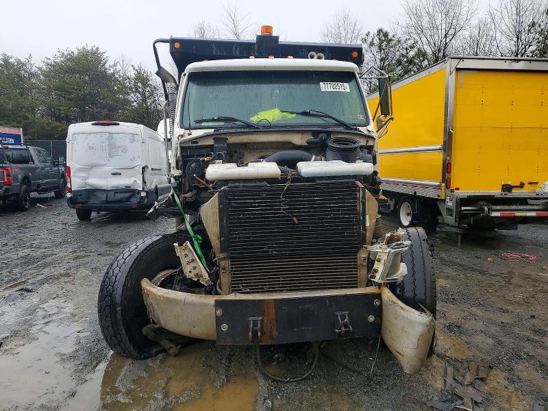 2000 Sterling 2000 Sterling L9500 Dump Truck