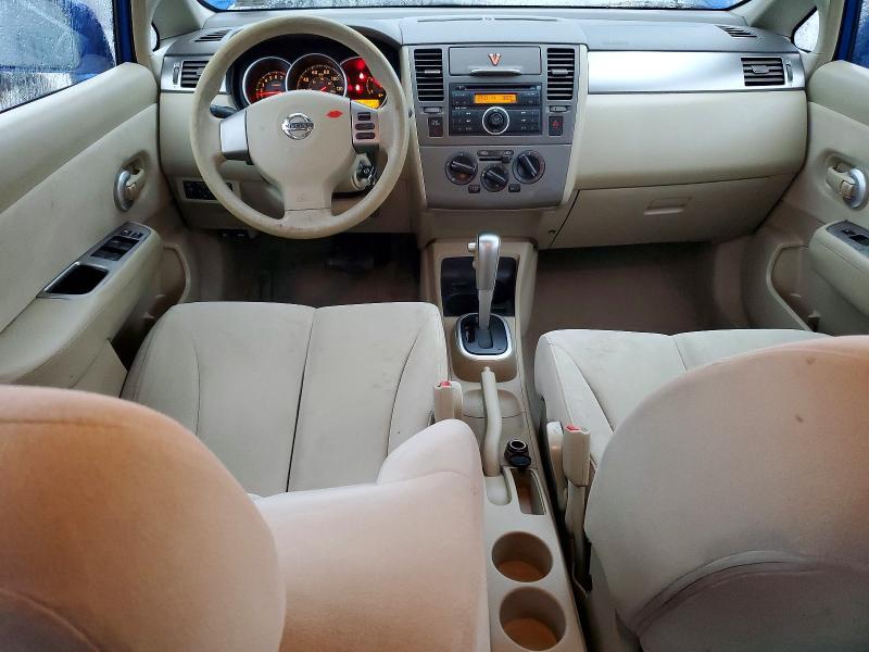 2009 Niss Versa 1.8 s