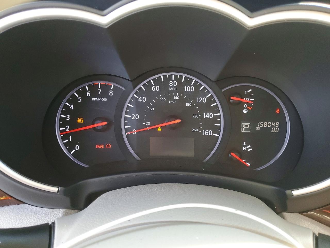 2012 Nissan Quest s