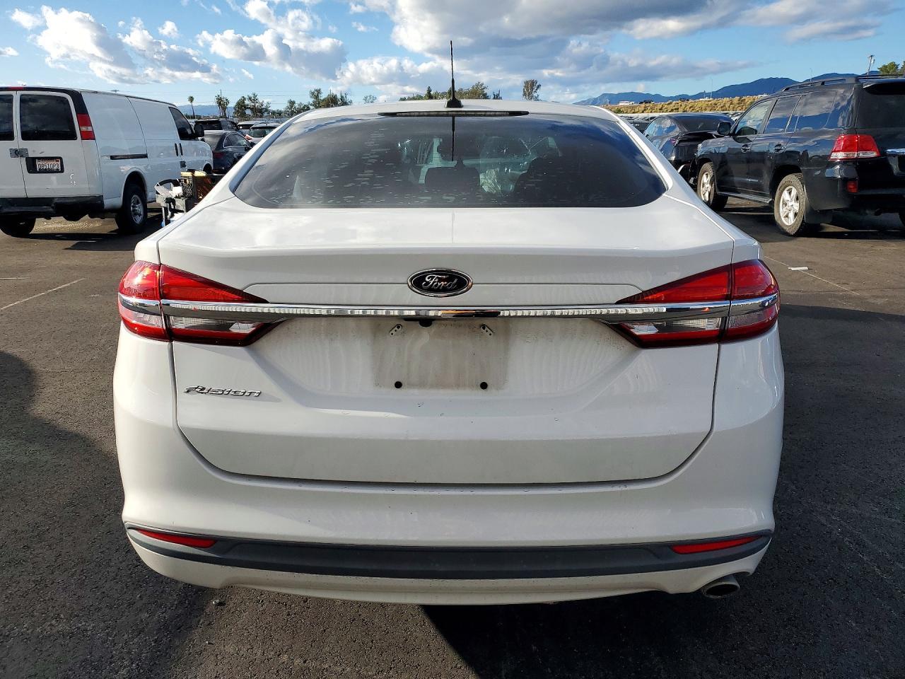 2017 Ford Fusion s