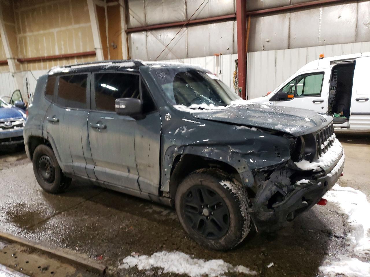 2017 Jeep Renegade Trailhawk