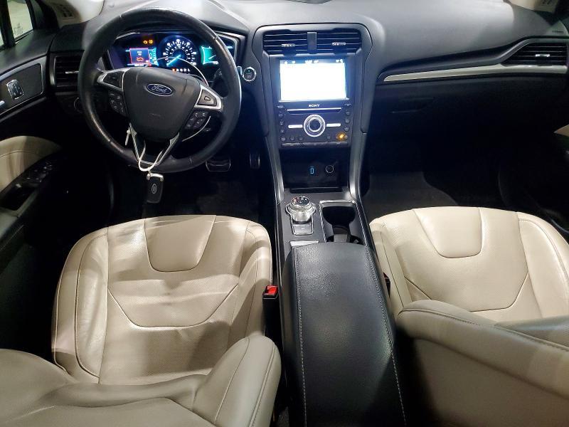 2018 Ford Fusion Titanium/platinum hev