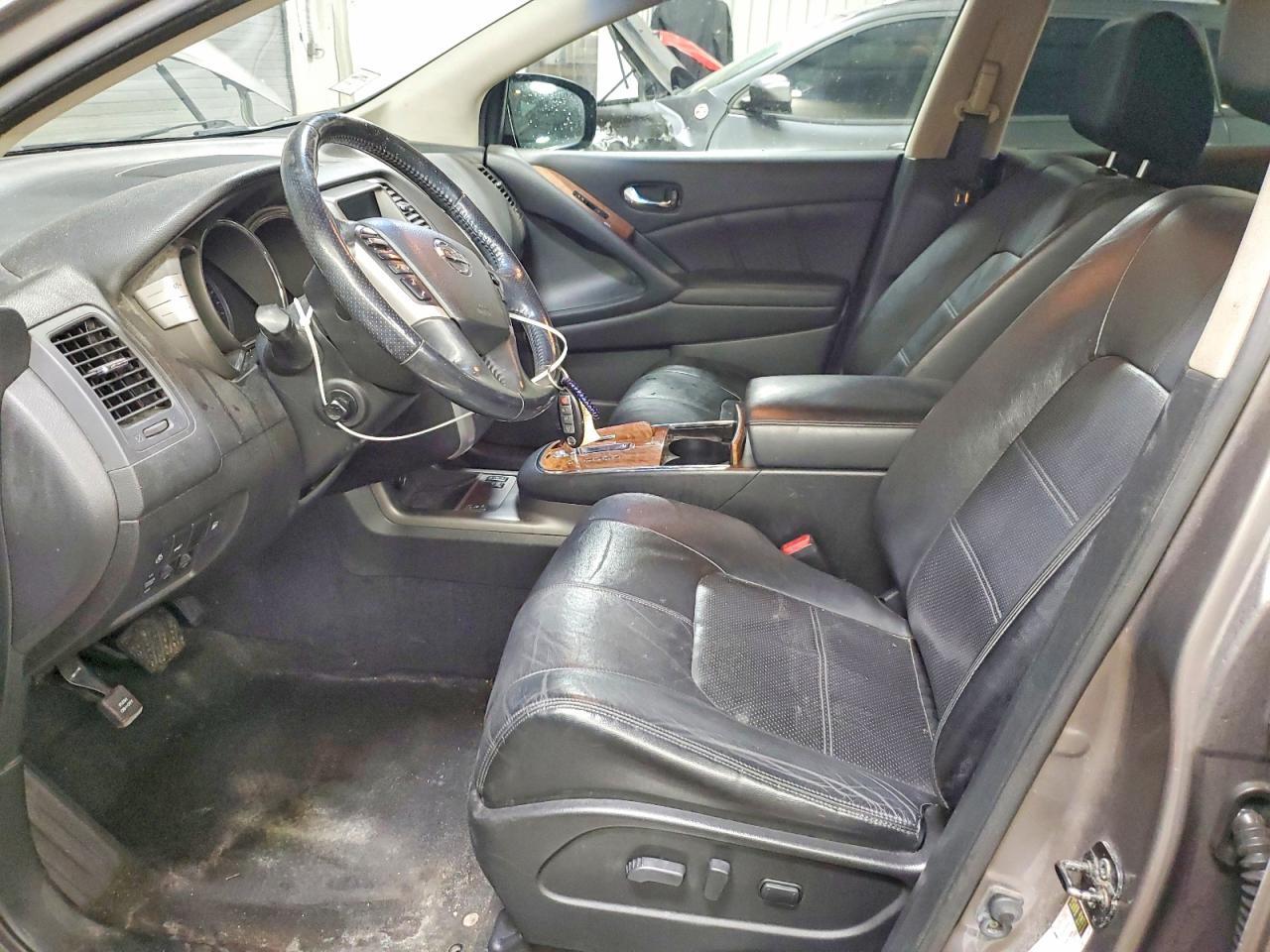 2011 Nissan Murano s