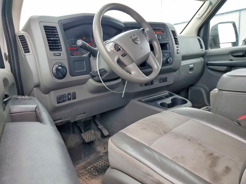 2017 Nissan NV 2500 Utility / Service Van