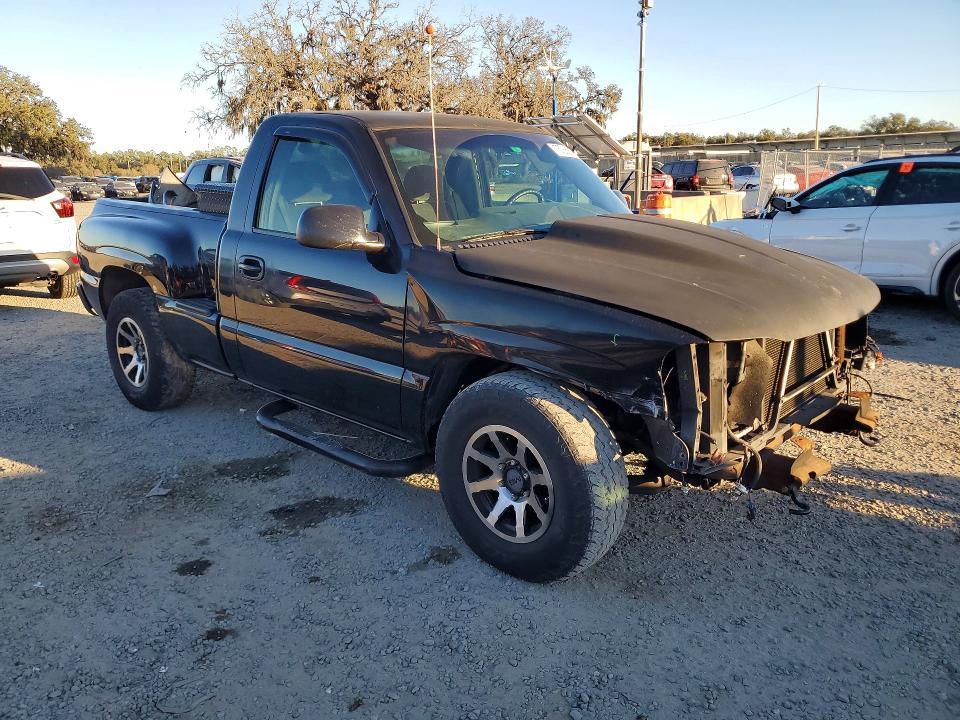 2000 GMC New Sierra C1500