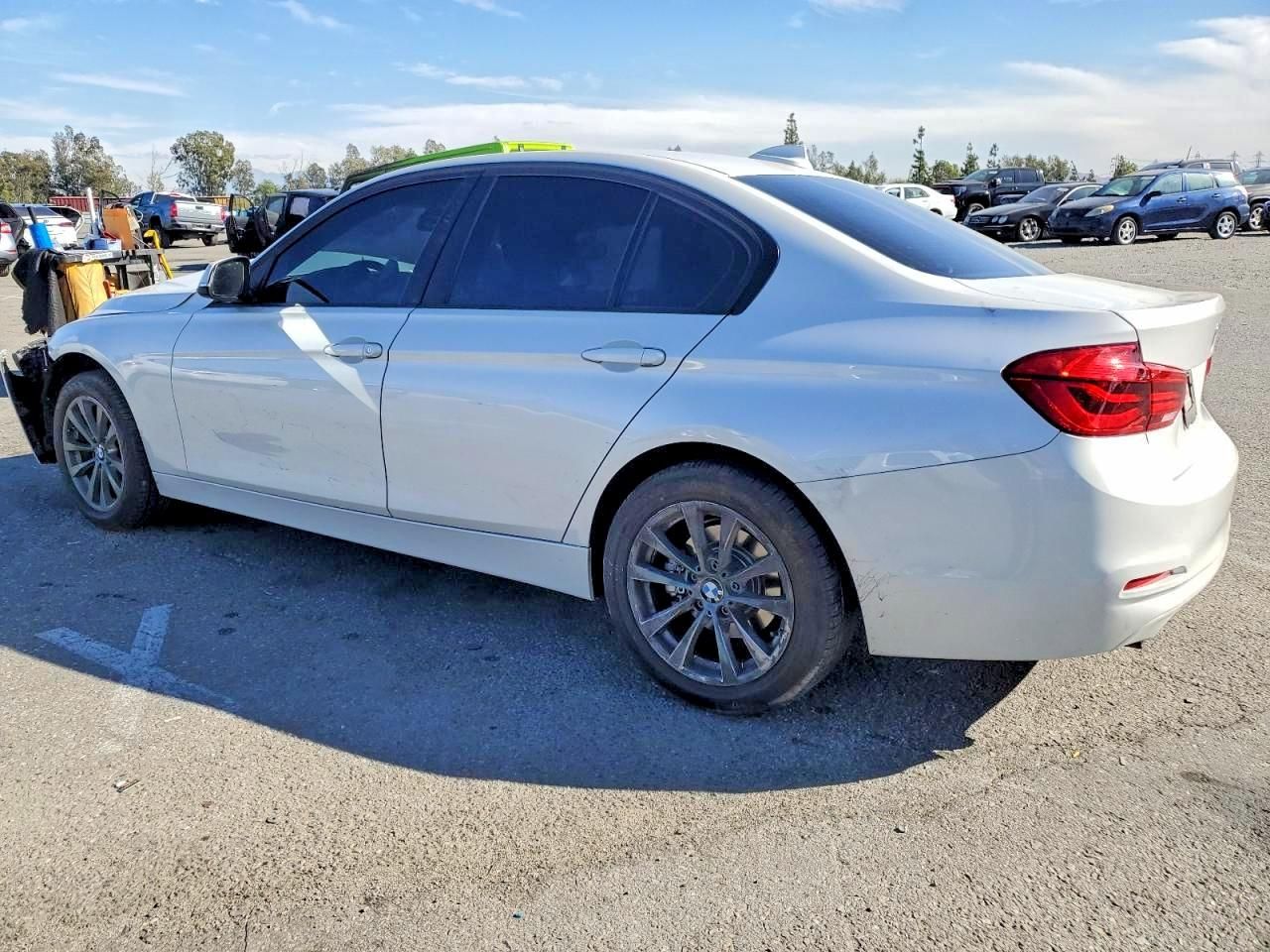 2017 BMW 320 i