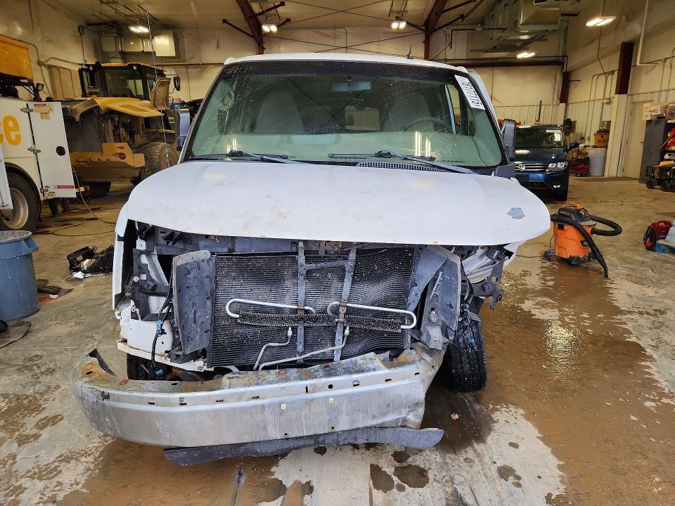 2011 Chevrolet Express G3500 LT