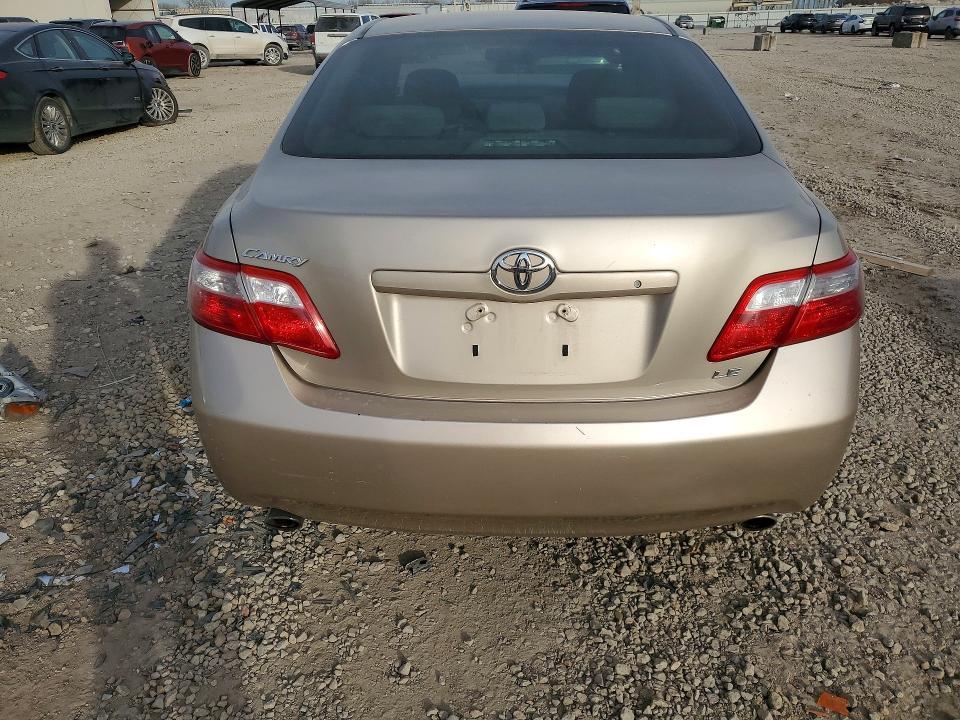 2007 Toyota Camry le
