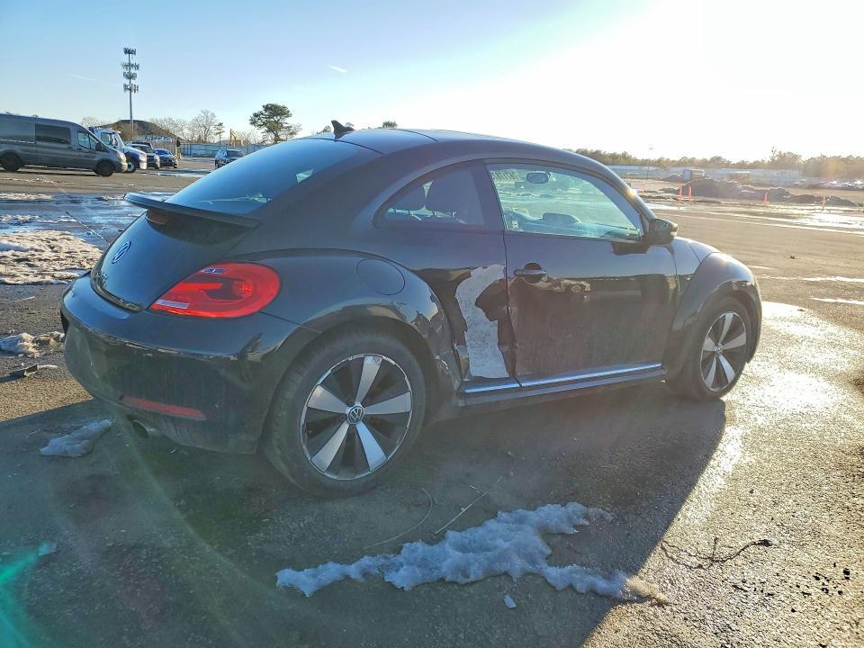2012 Volkswagen Beetle Turbo