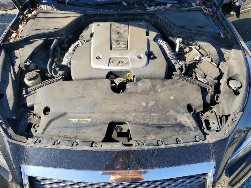 2015 Infiniti Q50 Base