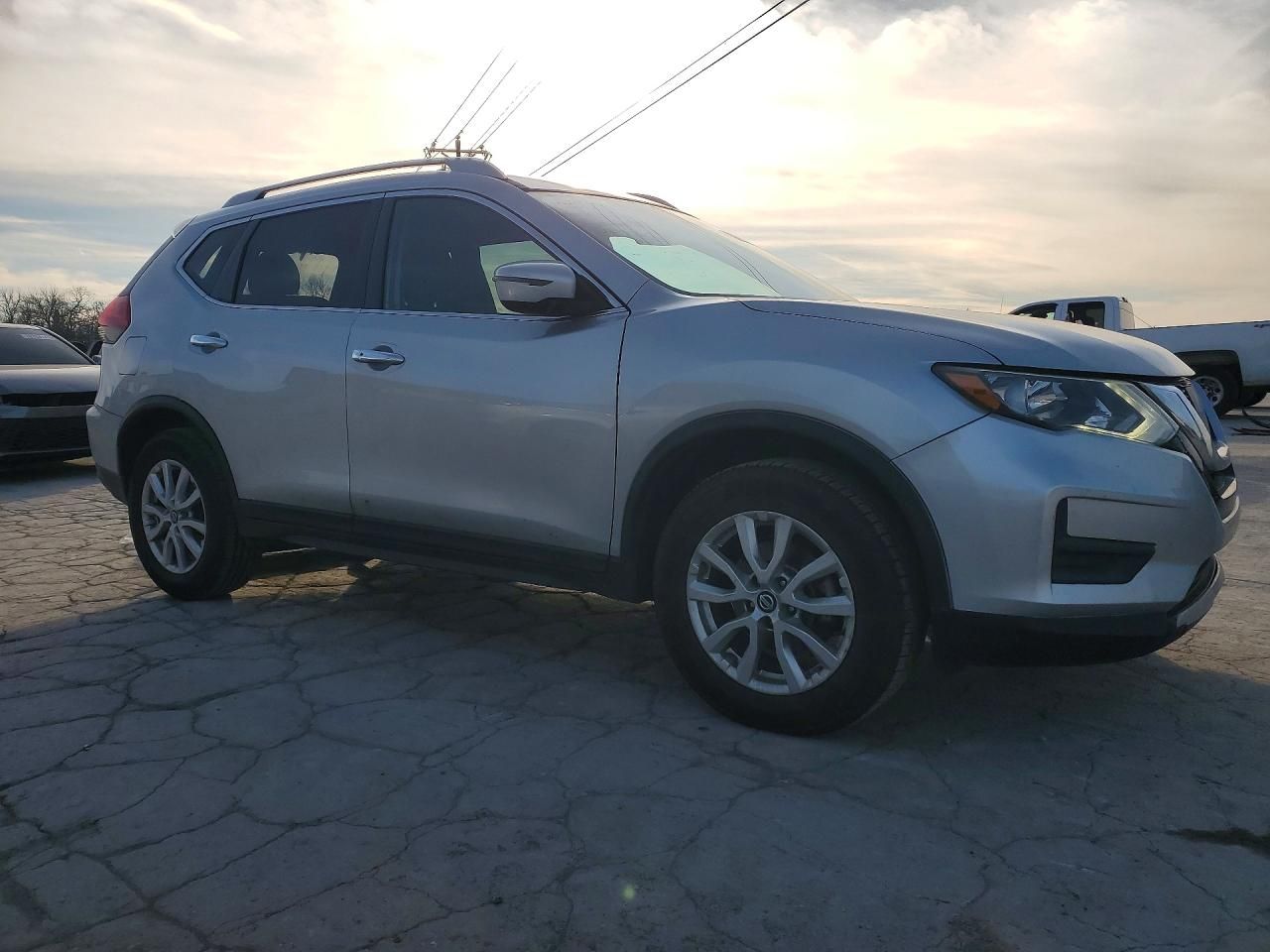 2017 Nissan Rogue sv