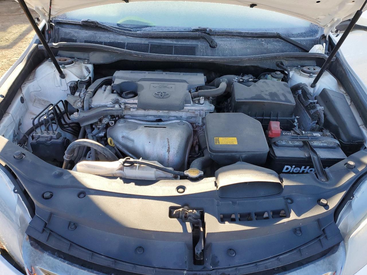 2015 Toyota Camry le