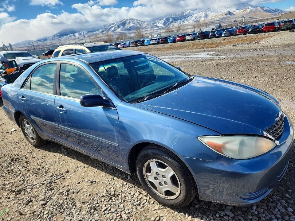 2002 Toyota Camry le