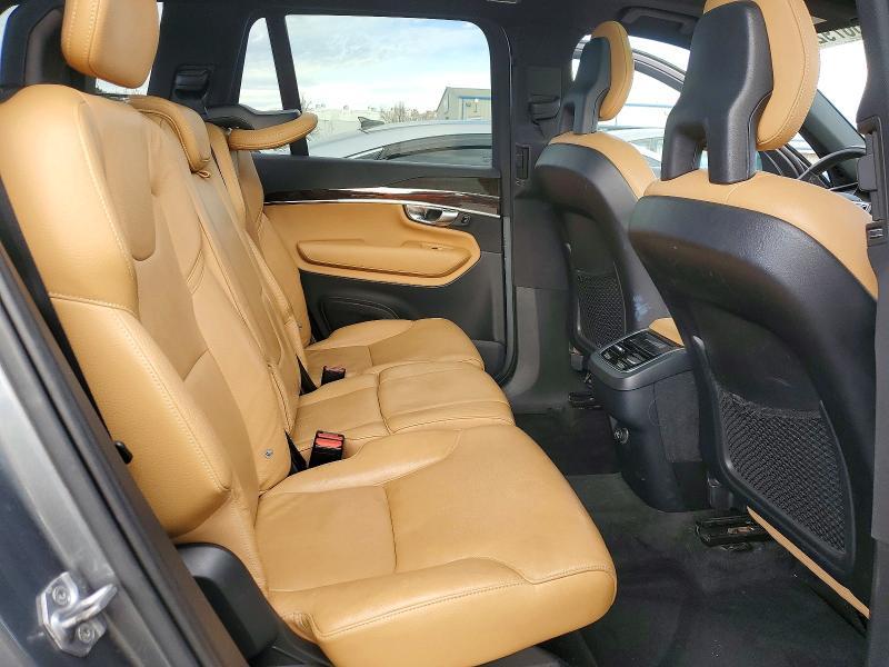 2017 Volvo Xc90 T6
