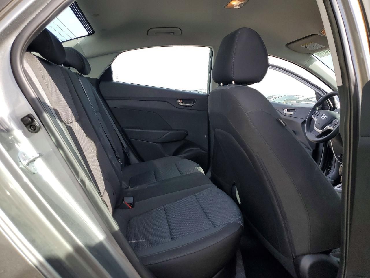 2022 Hyundai Accent se