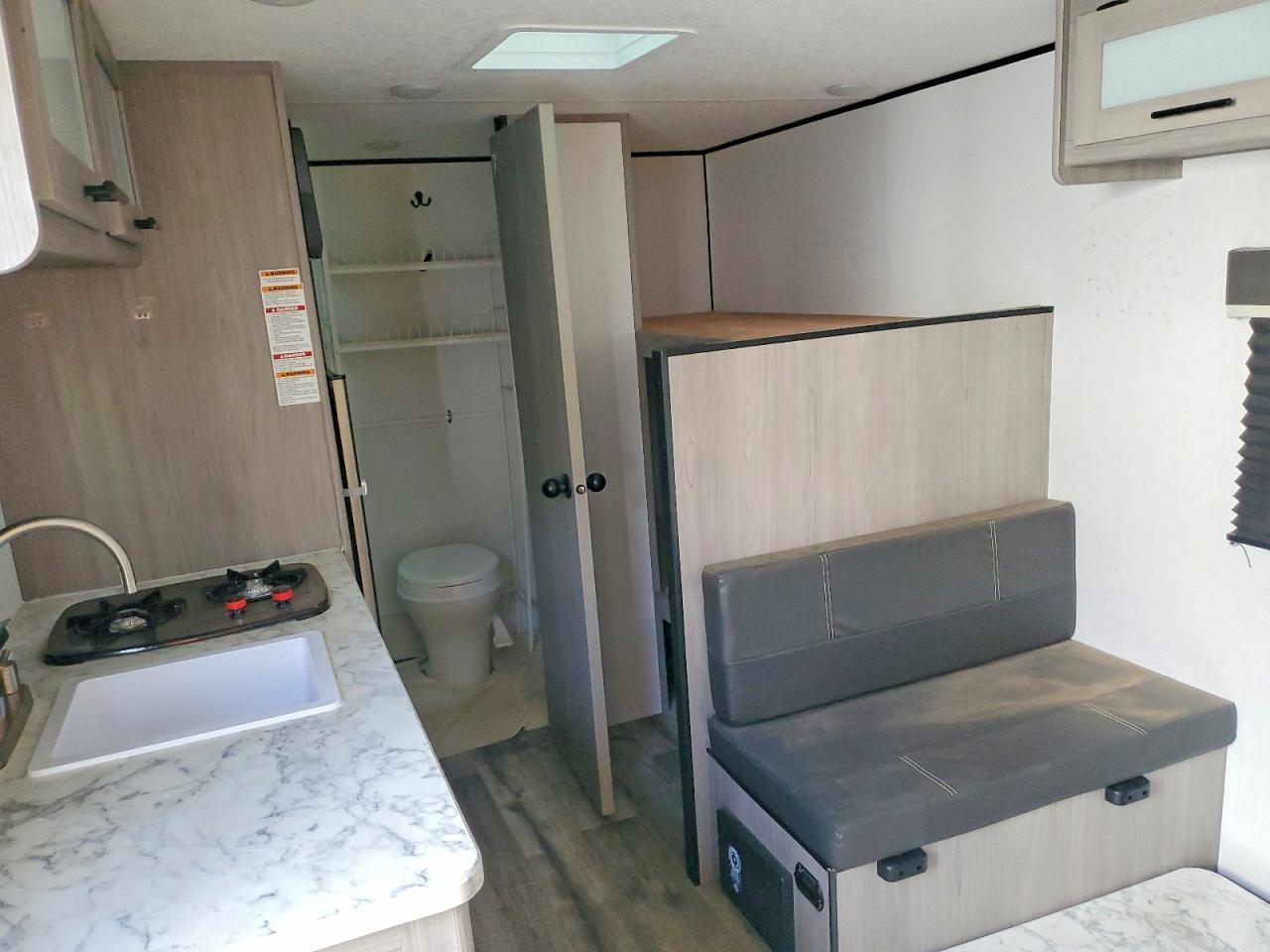 2024 Coleman CM17B24 Camper